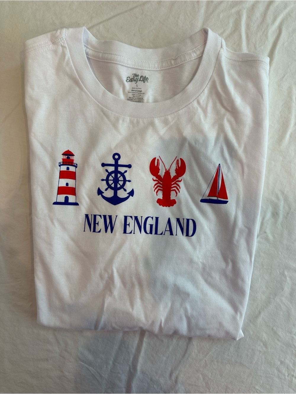"New England" White Graphic Tee